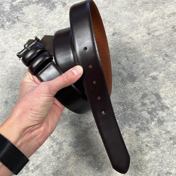 NWT Boconi Dark Brown Genuine Leather Belt Chrome Hardware Sz 42 - Picture 6 of 11